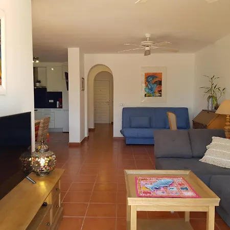Casa Justina 2 *